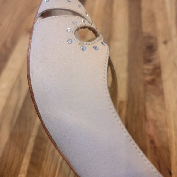 Nina Ricci Cream Satin Slingback Sandals w Rhinestone Accent Open Toe - Picture 6 of 15